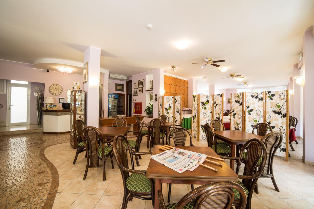 Manzoni Hotel Cattolica